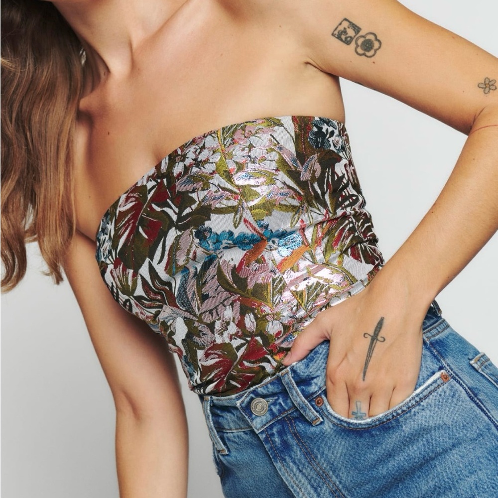 Giorgia top slightly fraying